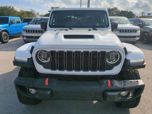 2026 Jeep Gladiator Mojave X 4x4