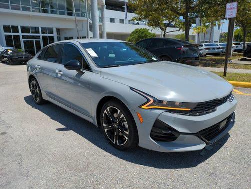 2024 Kia K5 GT-Line