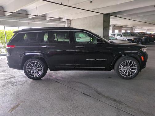 2025 Jeep Grand Cherokee L Summit Reserve