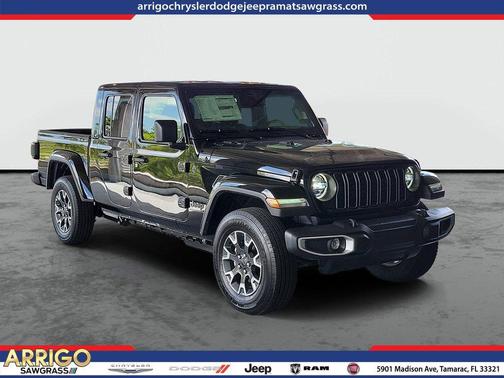 2026 Jeep Gladiator Sahara 4x4
