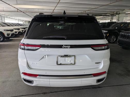 2025 Jeep Grand Cherokee Summit