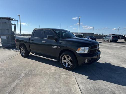 2017 RAM 1500 Express