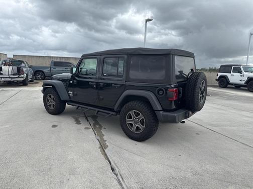 2019 Jeep Wrangler Unlimited Sport