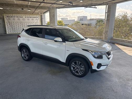 2021 Kia Seltos S