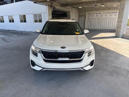 2021 Kia Seltos S