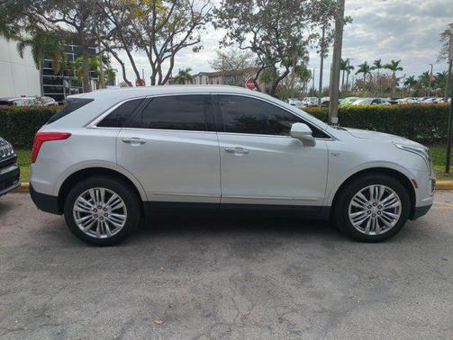 2018 Cadillac XT5 Premium Luxury