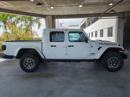 2025 Jeep Gladiator Rubicon