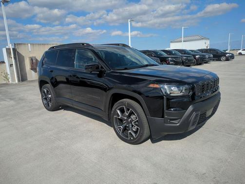 2026 Jeep Cherokee Overland