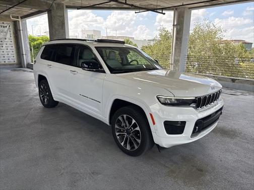 2022 Jeep Grand Cherokee L Overland
