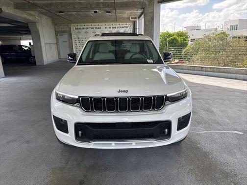 2022 Jeep Grand Cherokee L Overland