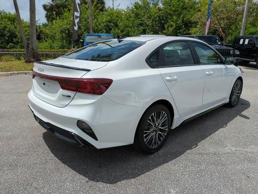 2022 Kia Forte GT-Line