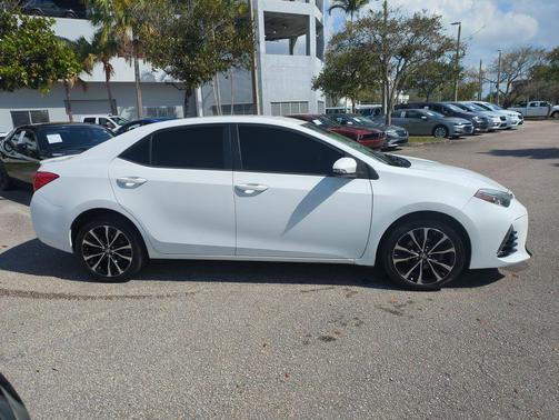 2018 Toyota Corolla SE