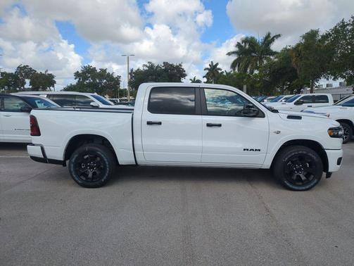 Bright White Clearcoat 2026 RAM 1500 Big Horn/Lone Star