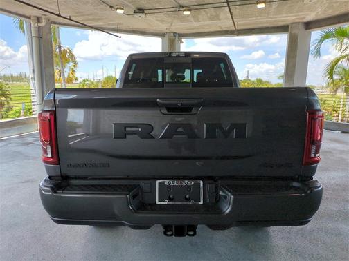 2025 RAM 2500 Laramie Crew Cab 4x4 6'4' Box