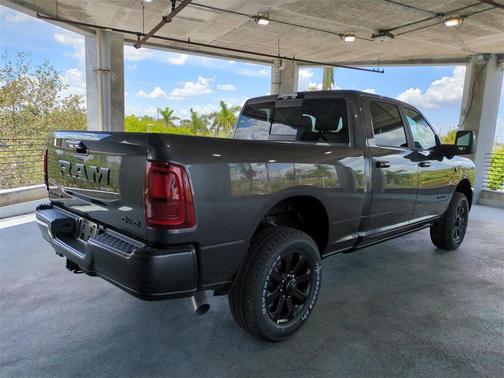 2025 RAM 2500 Laramie Crew Cab 4x4 6'4' Box