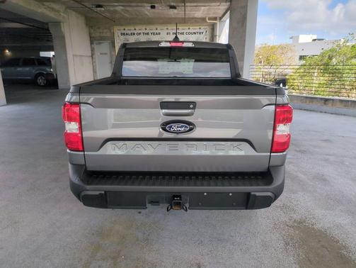 Carbonized Gray Metallic 2025 Ford Maverick XL