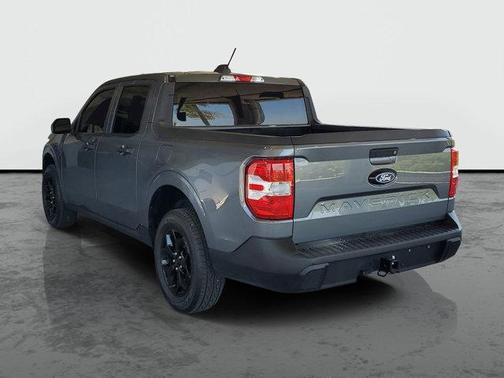 Carbonized Gray Metallic 2025 Ford Maverick XL