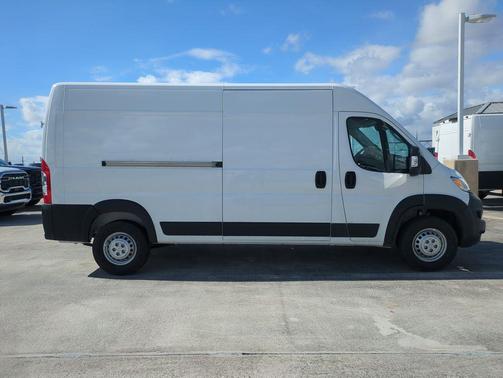 2026 RAM ProMaster 2500 Tradesman