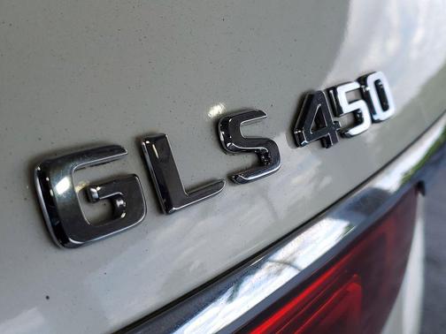 White 2020 Mercedes-Benz GLS 450 4MATIC