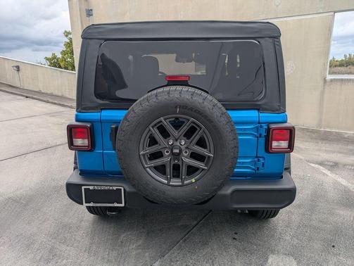 Hydro Blue Pearlcoat 2026 Jeep Wrangler Sport S