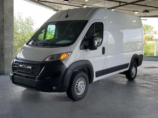 Bright White Clearcoat 2026 RAM ProMaster 1500 Base