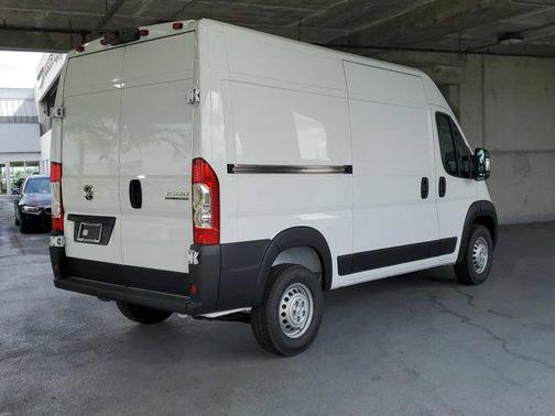 Bright White Clearcoat 2026 RAM ProMaster 1500 Base