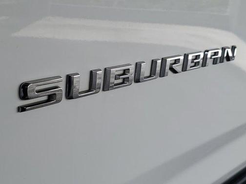 Summit White 2024 Chevrolet Suburban LT