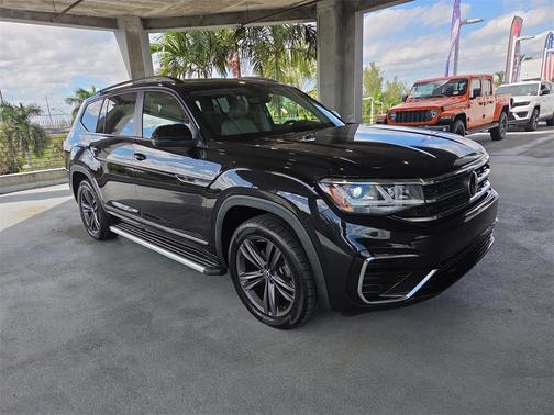 2021 Volkswagen Atlas 3.6L SE w/Technology