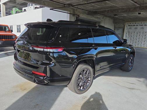 2025 Jeep Grand Cherokee L Summit Reserve