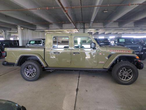 2026 Jeep Gladiator Mojave X 4x4