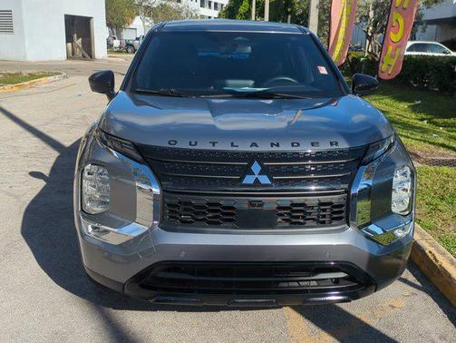 2024 Mitsubishi Outlander SE Black Edition S-AWC
