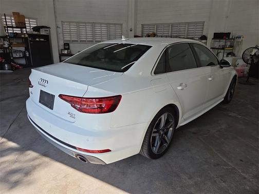 2018 Audi A4 2.0T ultra Premium Plus