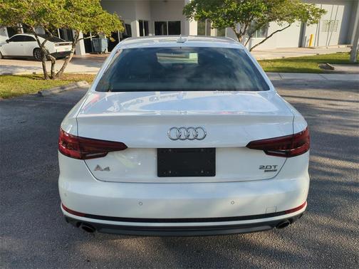2018 Audi A4 2.0T ultra Premium Plus