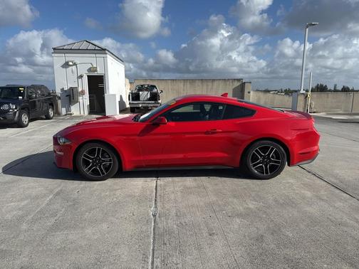 2023 Ford Mustang EcoBoost Premium