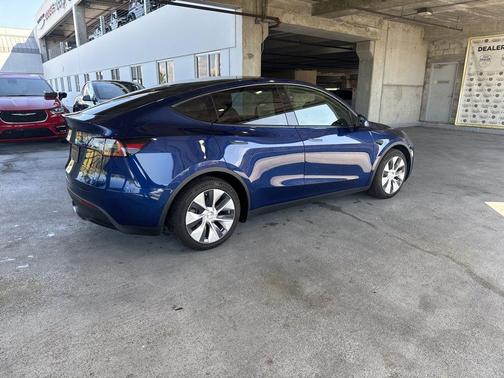 2020 Tesla Model Y Long Range Dual Motor All-Wheel Drive