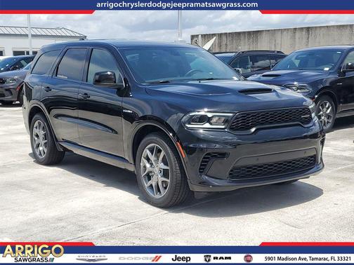 DB Black Clearcoat 2026 Dodge Durango GT HEMI V8 AWD