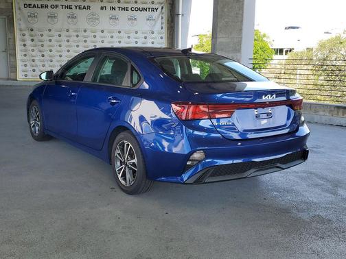 Deep Sea Blue 2023 Kia Forte LXS