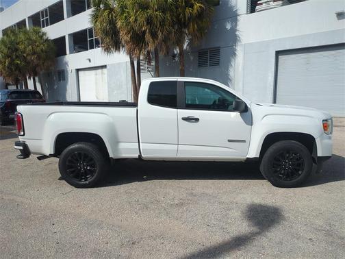 2022 GMC Canyon Elevation Standard