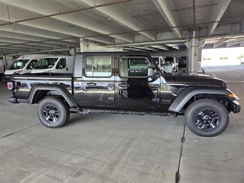 2025 Jeep Gladiator Sport