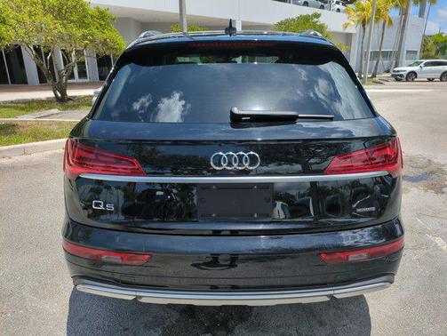 2021 Audi Q5 45 Premium Plus