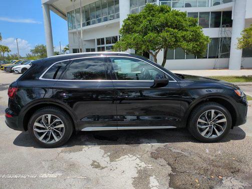 2021 Audi Q5 45 Premium Plus
