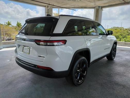 2025 Jeep Grand Cherokee Limited X