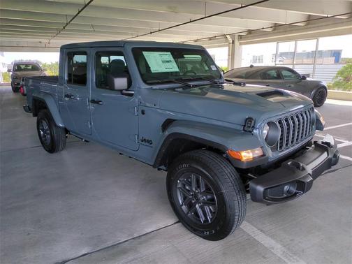 2025 Jeep Gladiator Sport S