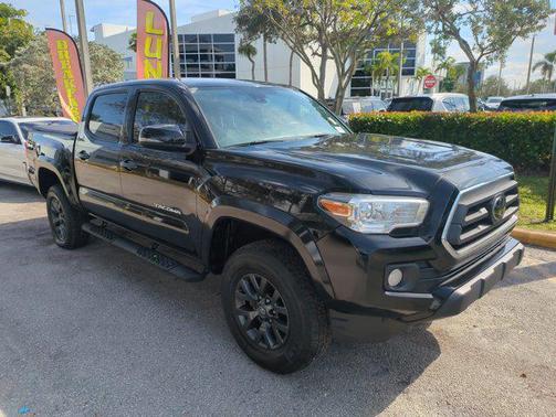 2022 Toyota Tacoma SR5