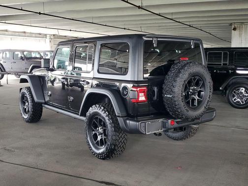 Black Clearcoat 2026 Jeep Wrangler Willys