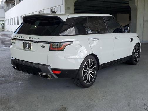 2022 Land Rover Range Rover Sport HSE Silver Edition