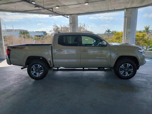 2018 Toyota Tacoma TRD Sport