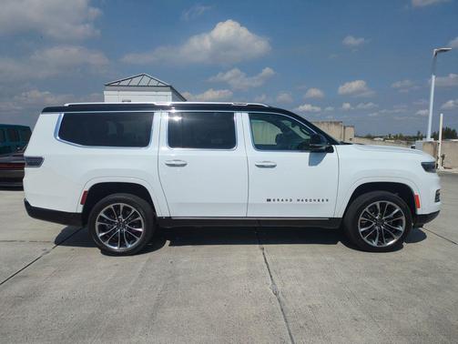 2024 Jeep Grand Wagoneer L Series III 4x4