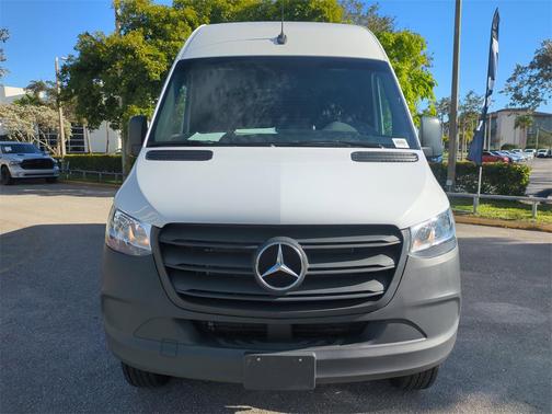 2024 Mercedes-Benz Sprinter 2500 High Roof