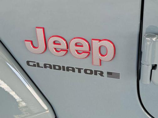 Anvil Clearcoat 2026 Jeep Gladiator Rubicon